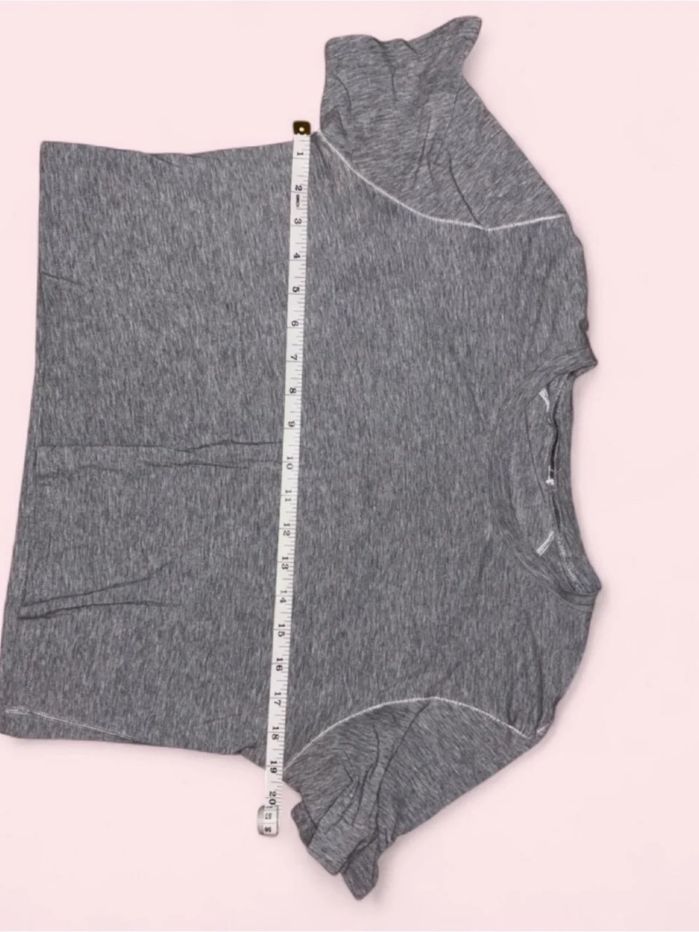 Lulu Lemon Cropped Grey Athletic Shirt